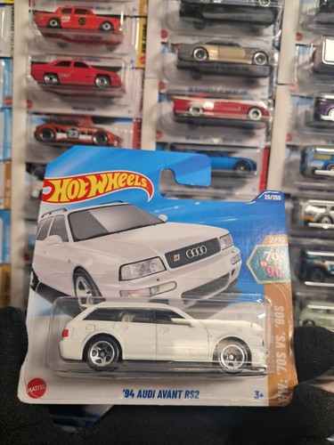 Hot wheels audi avant rs2 - hot,